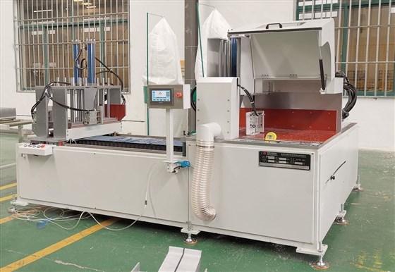 全自动铝材切割机 全自动铝材切割机